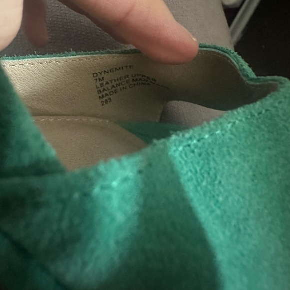 STEVE MADDEN 7 Teal Dynemite Jillyy Suede Platform Heels Blue Green Turquoise - Picture 8 of 8